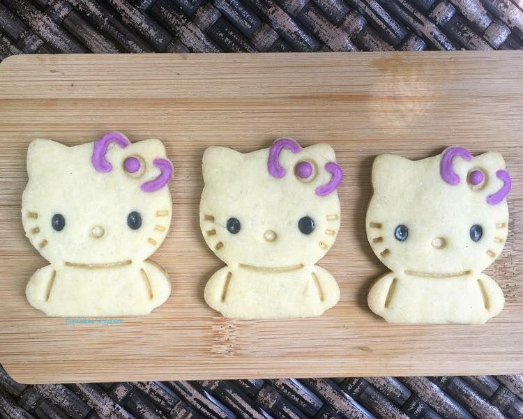 hello kitty 2